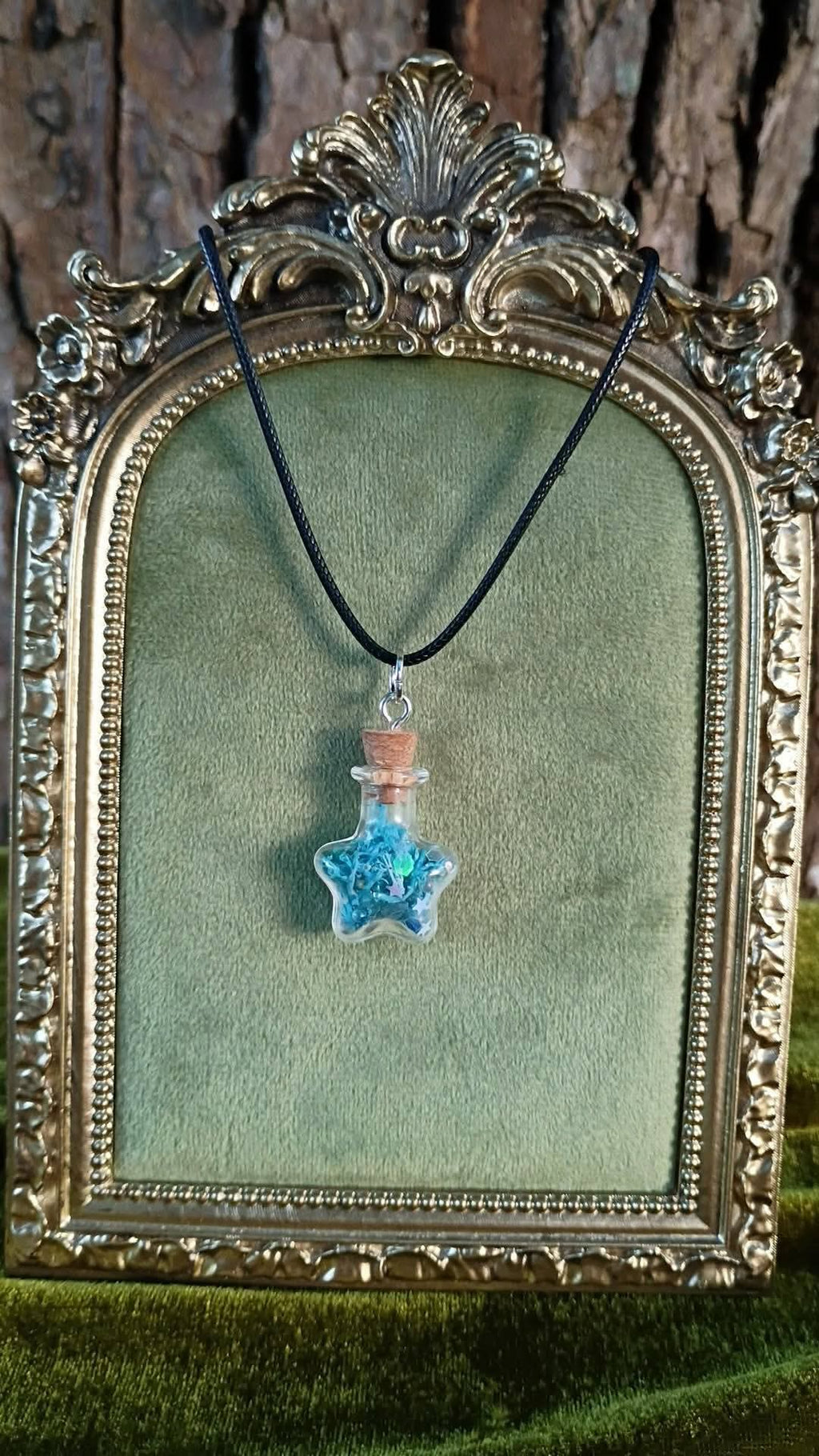 Blue Mossy Star Pendant ✨
