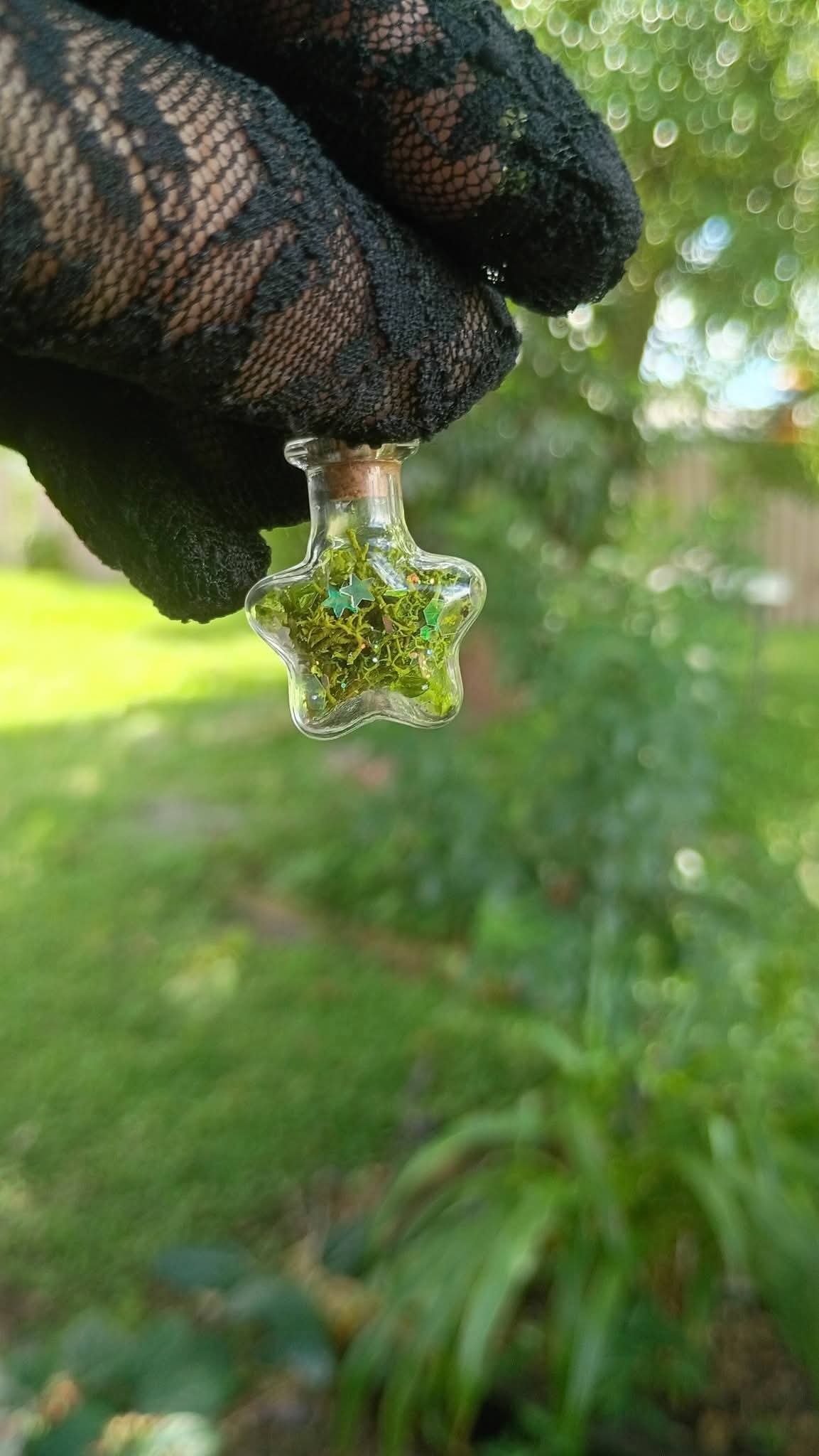 Green Mossy Star Pendant ✨